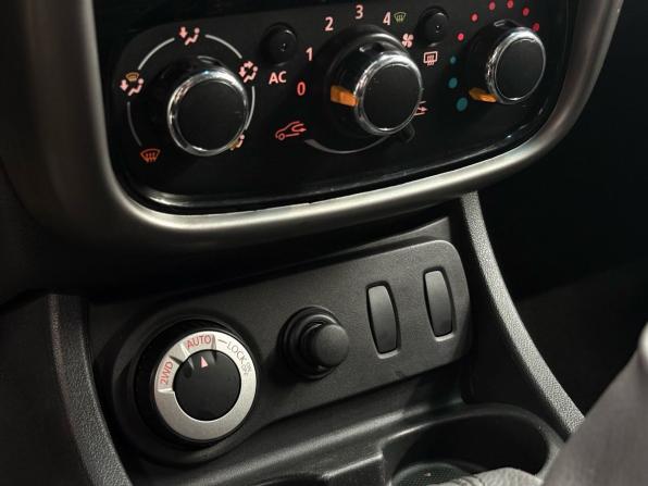 Renault Duster I с пробегом 2014 года, цена 1 019 900 рублей, 187494 км, внедорожник, Автокод Объявления