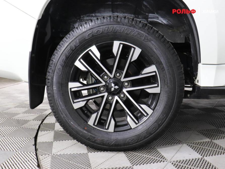 Mitsubishi Montero Sport III Рестайлинг Химки  - изображение 16