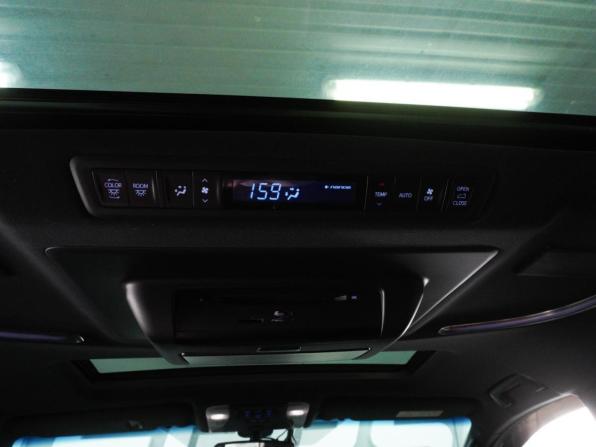 Toyota Alphard III с пробегом 2017 года, цена 4 259 000 рублей, 260382 км, минивэн, Автокод Объявления