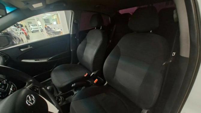 Hyundai Solaris I Рестайлинг с пробегом 2016 года, цена 724 000 рублей, 284000 км, седан, Автокод Объявления