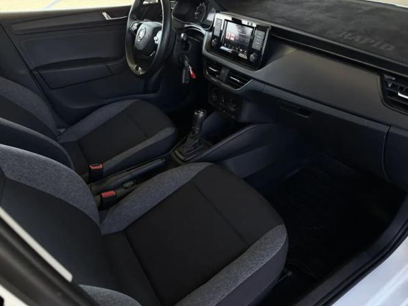 Skoda Rapid II с пробегом 2021 года, цена 1 360 000 рублей, 46089 км, лифтбек, Автокод Объявления
