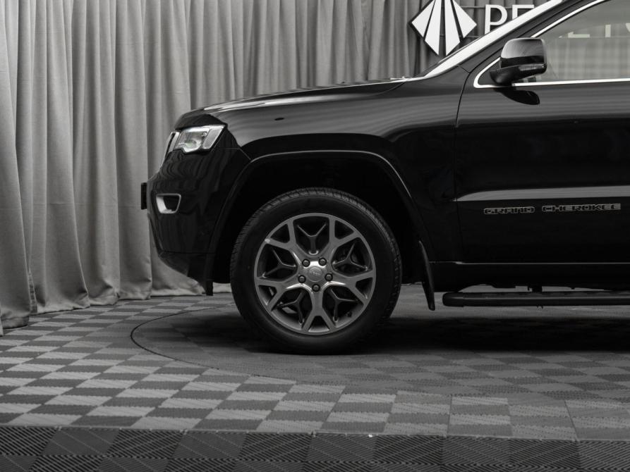 Jeep Grand Cherokee IV (WK2) Рестайлинг Москва  - изображение 25