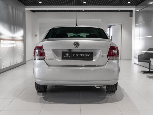 Volkswagen Polo V с пробегом 2011 года, цена 720 000 рублей, 195823 км, седан, Автокод Объявления