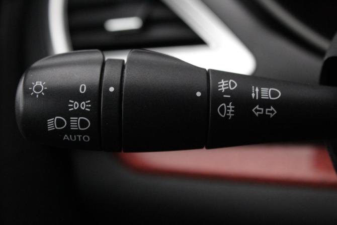 Lada (ВАЗ) Vesta I с пробегом 2018 года, цена 995 000 рублей, 86462 км, универсал, Автокод Объявления