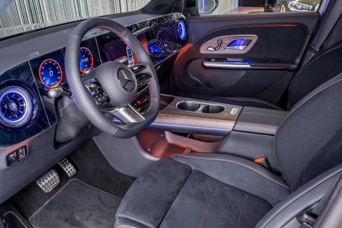 Mercedes-Benz GLB II (X244) с пробегом 2026 года, цена 8 900 000 рублей, 10 км, внедорожник, Автокод Объявления