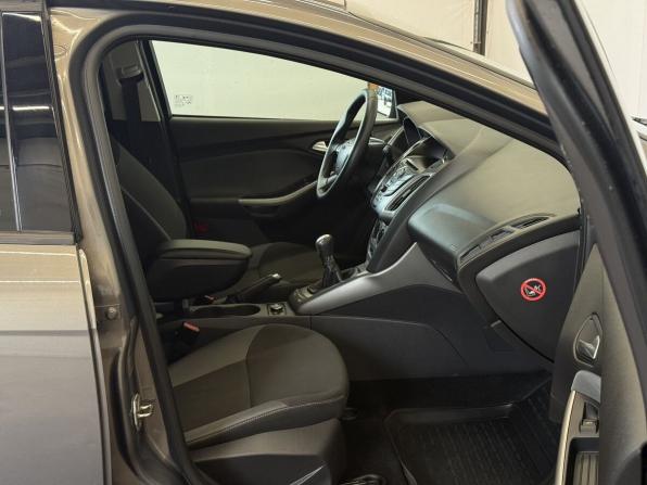 Ford Focus III с пробегом 2012 года, цена 830 000 рублей, 195120 км, универсал, Автокод Объявления