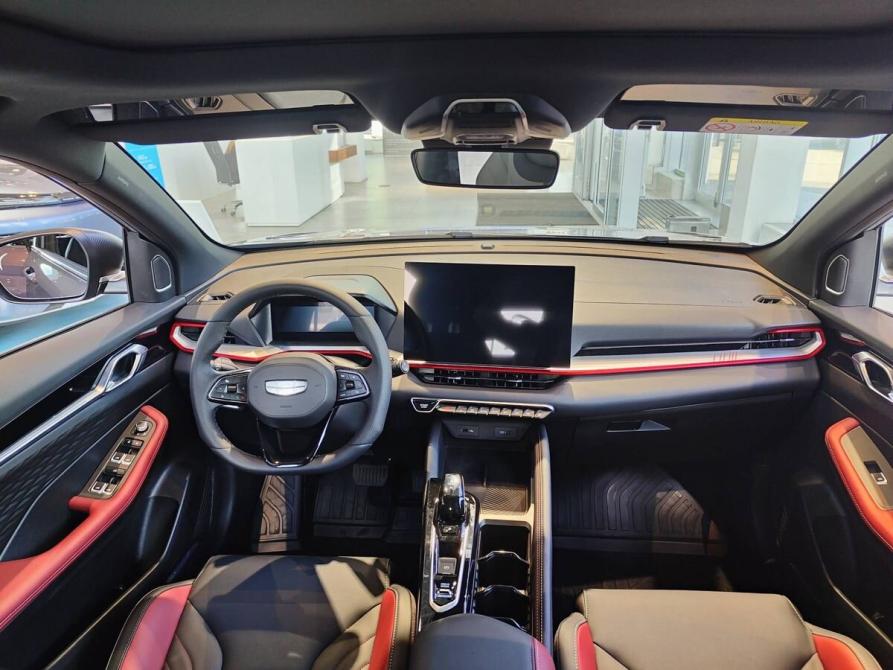 Geely Coolray I Рестайлинг 2 Москва  - изображение 8
