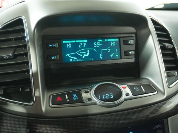 Chevrolet Captiva I Рестайлинг 2 с пробегом 2014 года, цена 1 465 000 рублей, 128017 км, внедорожник, Автокод Объявления