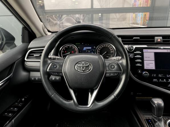 Toyota Camry VIII (XV70) с пробегом 2018 года, цена 2 719 000 рублей, 110548 км, седан, Автокод Объявления