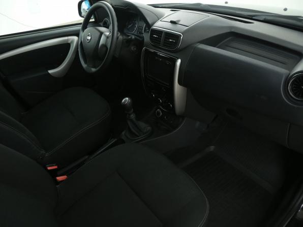 Nissan Terrano III (D10) с пробегом 2015 года, цена 1 050 000 рублей, 132000 км, внедорожник, Автокод Объявления