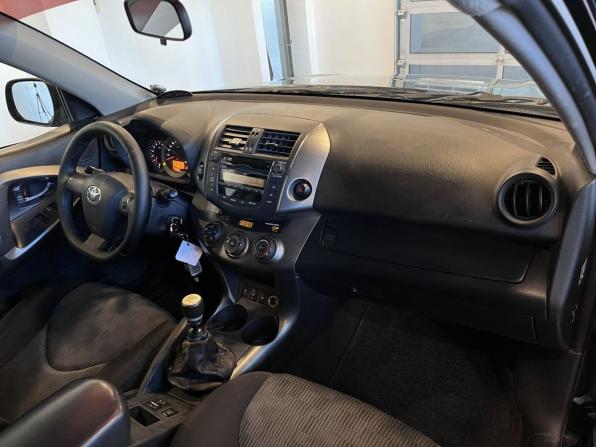 Toyota RAV4 III (XA30) Рестайлинг с пробегом 2010 года, цена 1 365 000 рублей, 192643 км, внедорожник, Автокод Объявления