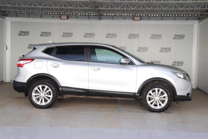 Nissan Qashqai II с пробегом 2017 года, цена 1 580 000 рублей, 135792 км, внедорожник, Автокод Объявления