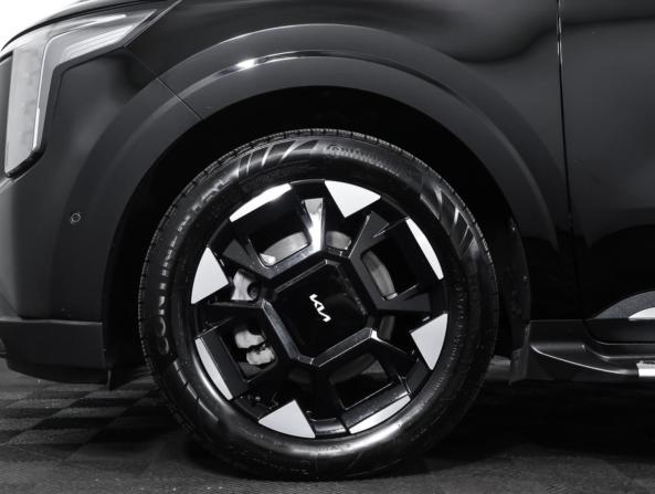 Kia Carnival IV Рестайлинг с пробегом 2024 года, цена 5 190 000 рублей, 40984 км, минивэн, Автокод Объявления