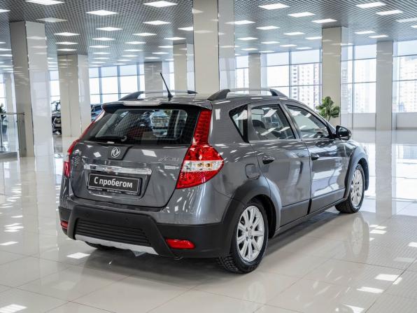 Dongfeng H30 Cross с пробегом 2016 года, цена 567 000 рублей, 54208 км, хэтчбек, Автокод Объявления