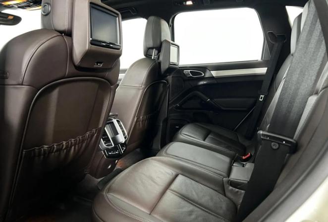 Porsche Cayenne II (958) с пробегом 2011 года, цена 3 160 000 рублей, 115118 км, внедорожник, Автокод Объявления