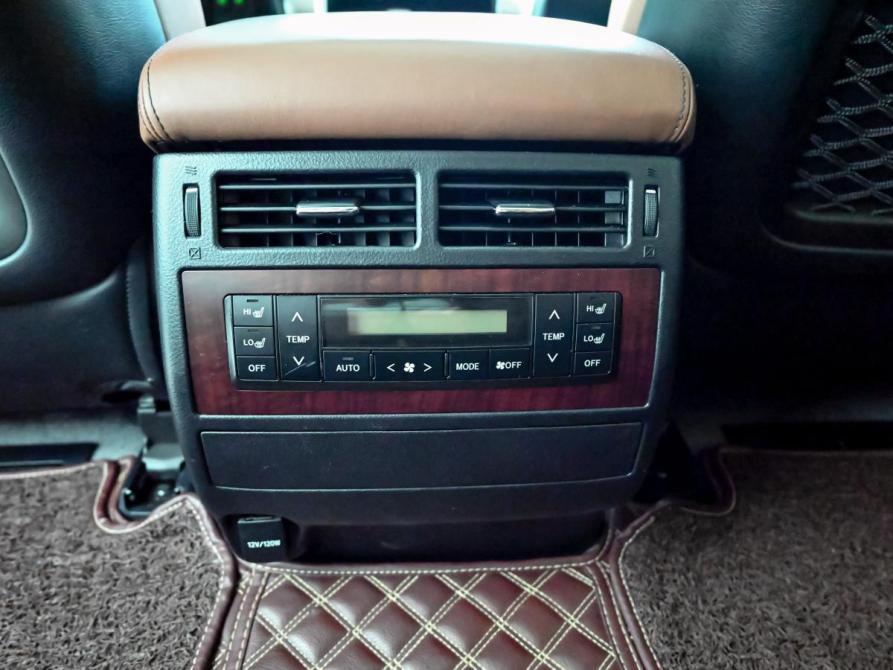Toyota Land Cruiser 200 Series Рестайлинг 1 Екатеринбург  - изображение 16