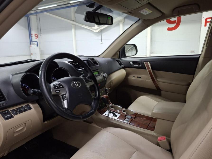 Toyota Highlander II (XU40) Рестайлинг Казань  - изображение 20