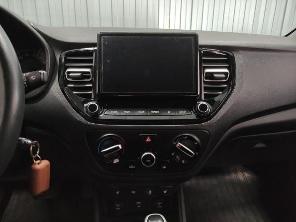Hyundai Solaris II Рестайлинг с пробегом 2022 года, цена 1 495 000 рублей, 152434 км, седан, Автокод Объявления