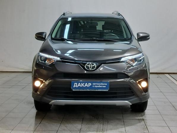 Toyota RAV4 IV (XA40) Рестайлинг с пробегом 2018 года, цена 2 390 000 рублей, 143000 км, внедорожник, Автокод Объявления