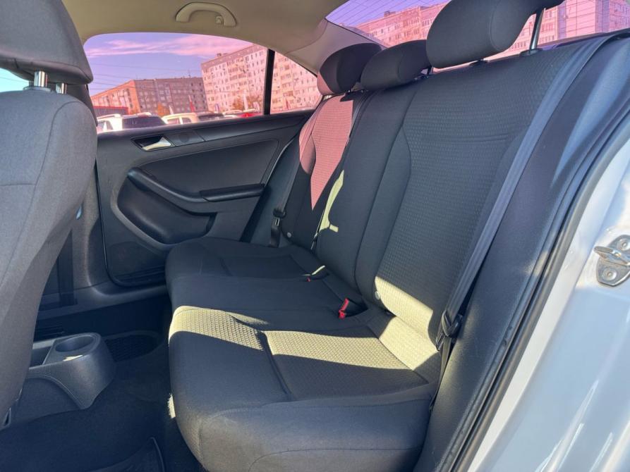 Volkswagen Jetta VI Рестайлинг Ижевск  - изображение 11