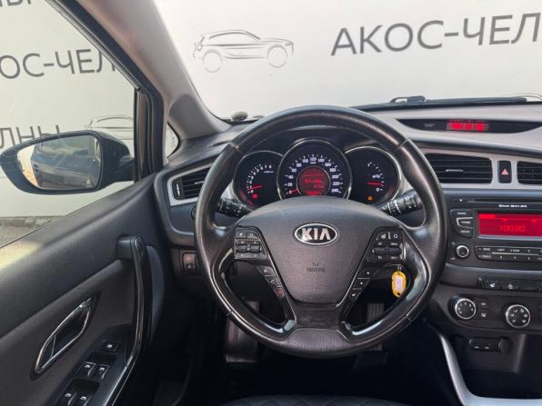 Kia Ceed II с пробегом 2013 года, цена 860 000 рублей, 185487 км, хэтчбек, Автокод Объявления