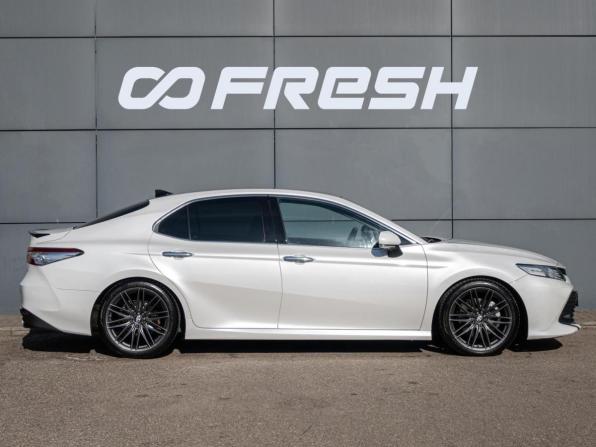Toyota Camry VIII (XV70) с пробегом 2019 года, цена 3 570 000 рублей, 61791 км, седан, Автокод Объявления