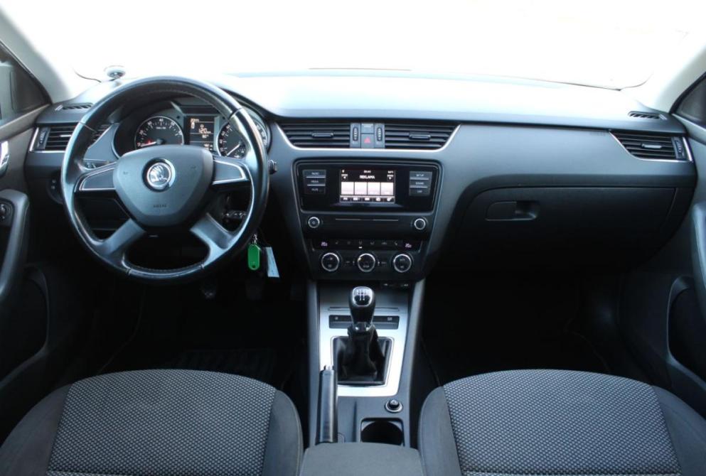 Skoda Octavia III (A7) Нижний Новгород  - изображение 17