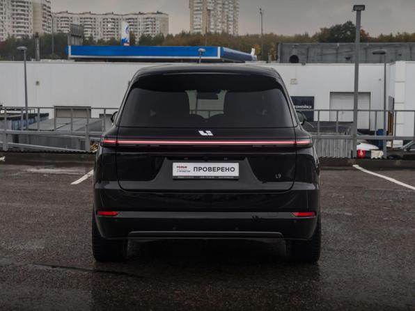 Li Auto (Lixiang) L9 I Рестайлинг с пробегом 2024 года, цена 7 478 000 рублей, 21844 км, внедорожник, Автокод Объявления
