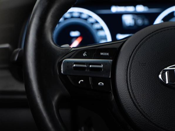 Kia K7 YG (II) Рестайлинг с пробегом 2019 года, цена 3 498 999 рублей, 68118 км, седан, Автокод Объявления
