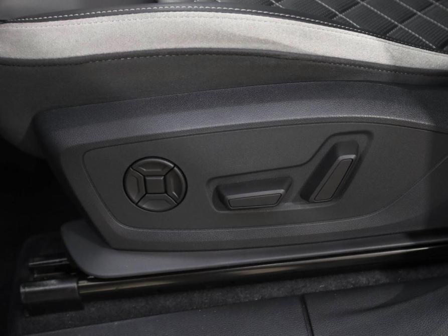 Audi Q3 II (F3) Ростов-на-Дону  - изображение 17