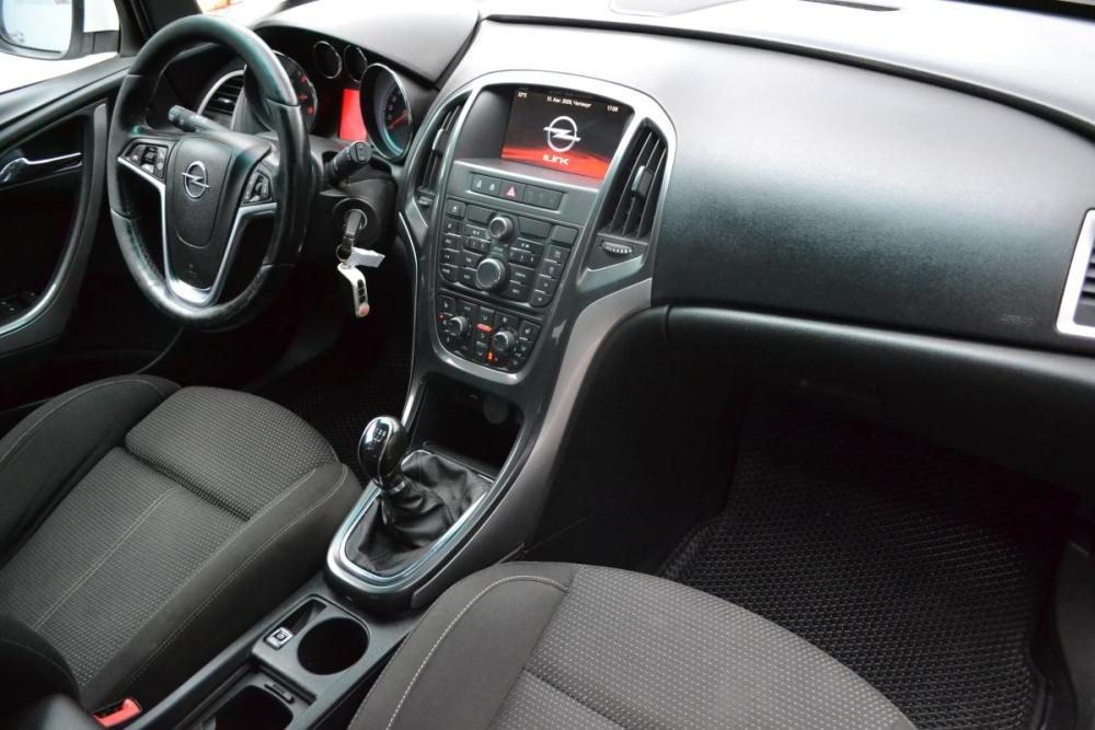 Opel Astra J Рестайлинг Старый Оскол  - изображение 9