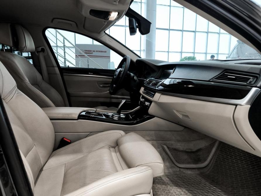 BMW 5 серии VI (F10/F11/F07) Рестайлинг Казань  - изображение 13