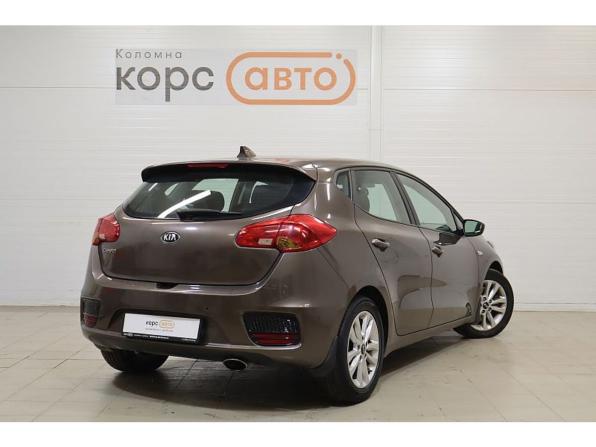 Kia Ceed II Рестайлинг с пробегом 2018 года, цена 1 330 000 рублей, 111547 км, хэтчбек, Автокод Объявления