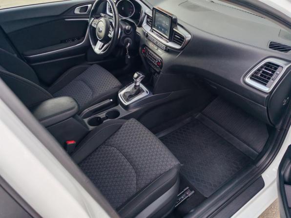 Kia Ceed III с пробегом 2019 года, цена 1 750 000 рублей, 128666 км, хэтчбек, Автокод Объявления