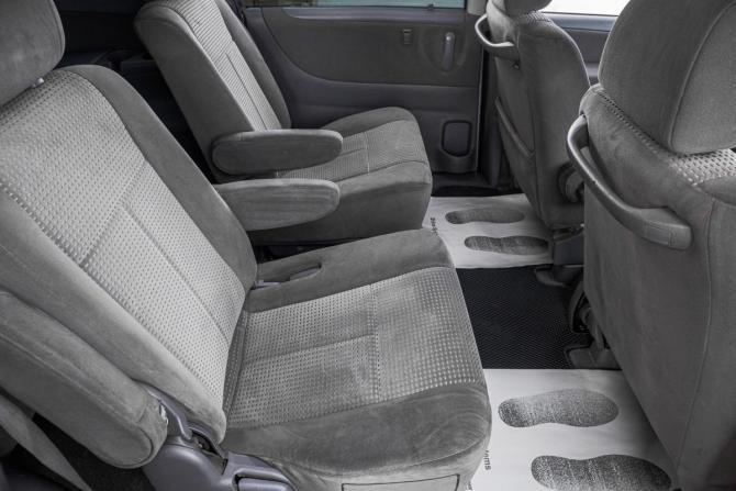 Mazda MPV II (LW) Рестайлинг с пробегом 2005 года, цена 719 000 рублей, 412000 км, компактвэн, Автокод Объявления