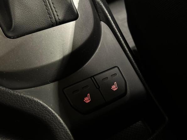 Kia Rio III Рестайлинг с пробегом 2017 года, цена 1 269 000 рублей, 90559 км, хэтчбек, Автокод Объявления