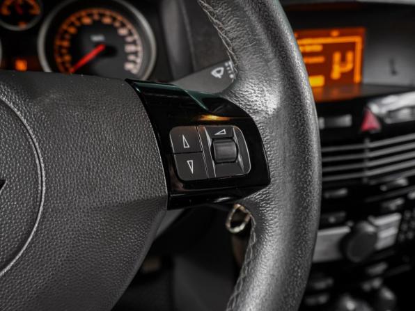 Opel Astra H Рестайлинг с пробегом 2010 года, цена 499 000 рублей, 220125 км, седан, Автокод Объявления
