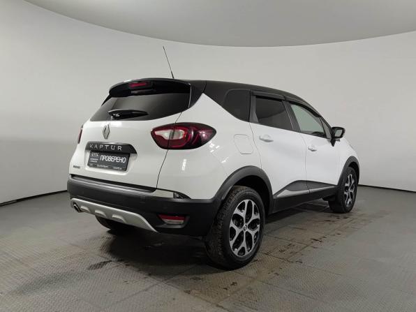 Renault Kaptur I с пробегом 2020 года, цена 1 367 000 рублей, 136130 км, внедорожник, Автокод Объявления