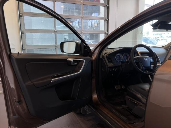 Volvo XC60 I с пробегом 2011 года, цена 880 000 рублей, 180055 км, внедорожник, Автокод Объявления