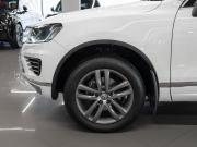 Volkswagen Touareg II Рестайлинг Москва  - изображение 38
