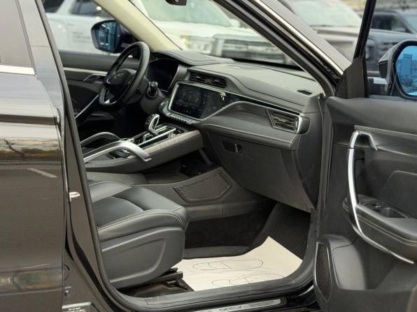Geely Atlas Pro с пробегом 2023 года, цена 1 649 000 рублей, 95720 км, внедорожник, Автокод Объявления