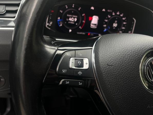 Volkswagen Tiguan II с пробегом 2020 года, цена 2 299 000 рублей, 148000 км, внедорожник, Автокод Объявления