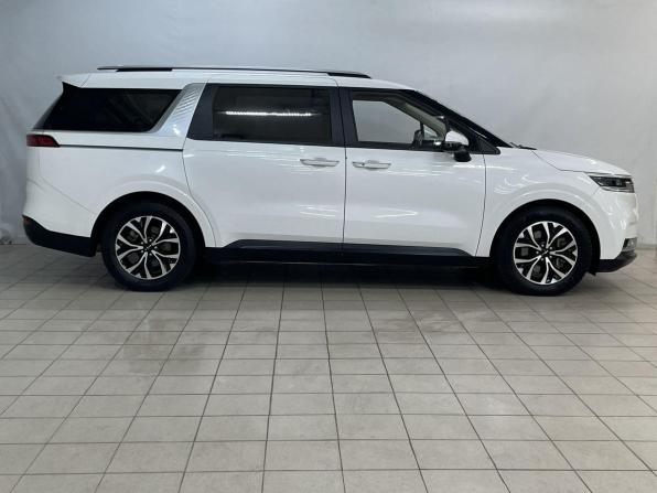 Kia Carnival IV с пробегом 2021 года, цена 3 950 000 рублей, 80791 км, минивэн, Автокод Объявления
