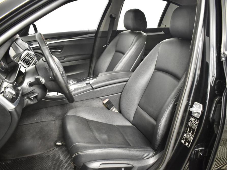 BMW 5 серии VI (F10/F11/F07) Рестайлинг Казань  - изображение 10