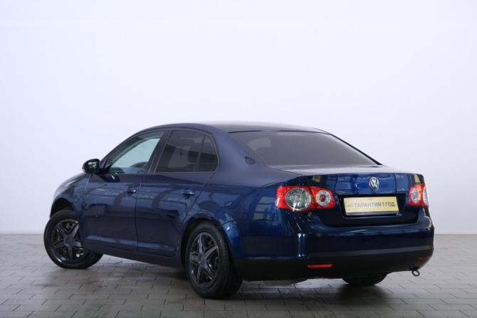 Volkswagen Jetta V с пробегом 2010 года, цена 639 000 рублей, 273000 км, седан, Автокод Объявления