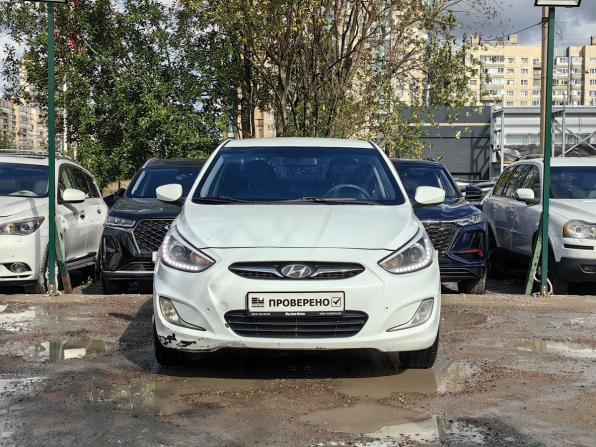 Hyundai Solaris I с пробегом 2013 года, цена 529 000 рублей, 235000 км, седан, Автокод Объявления