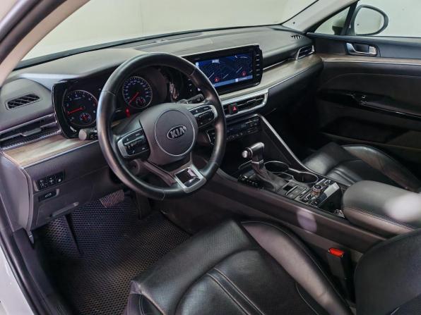 Kia K5 III с пробегом 2020 года, цена 2 630 000 рублей, 81702 км, седан, Автокод Объявления
