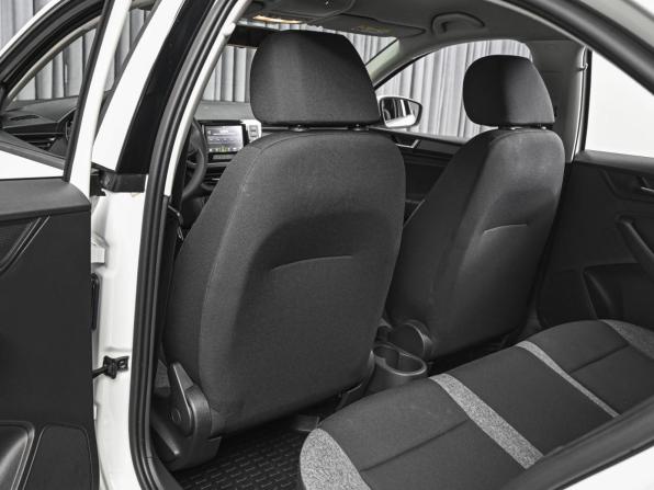 Skoda Rapid II с пробегом 2021 года, цена 1 650 000 рублей, 52741 км, лифтбек, Автокод Объявления
