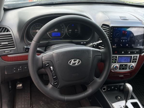 Hyundai Santa Fe II с пробегом 2008 года, цена 760 000 рублей, 306262 км, внедорожник, Автокод Объявления