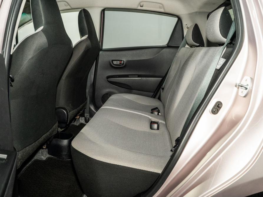 Toyota Vitz III (XP130) Иркутск  - изображение 7